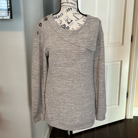 NWOT Women’s Long Sleeve Tunic Top Lightweight Sweater - Picture 6 of 13